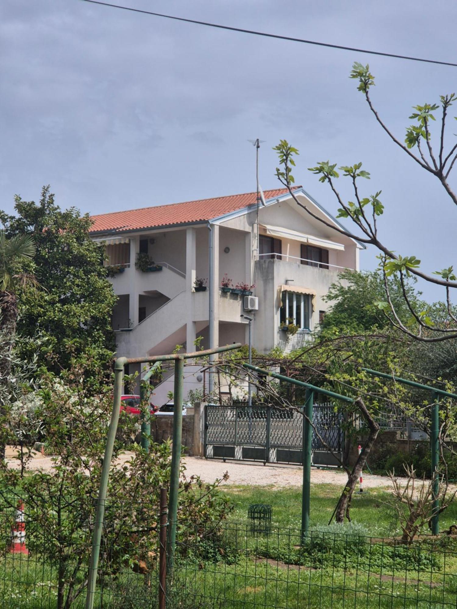 Apartments Villa Martinuzzi ロヴィニ エクステリア 写真